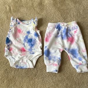 Gap tie dye outfit. Worn once